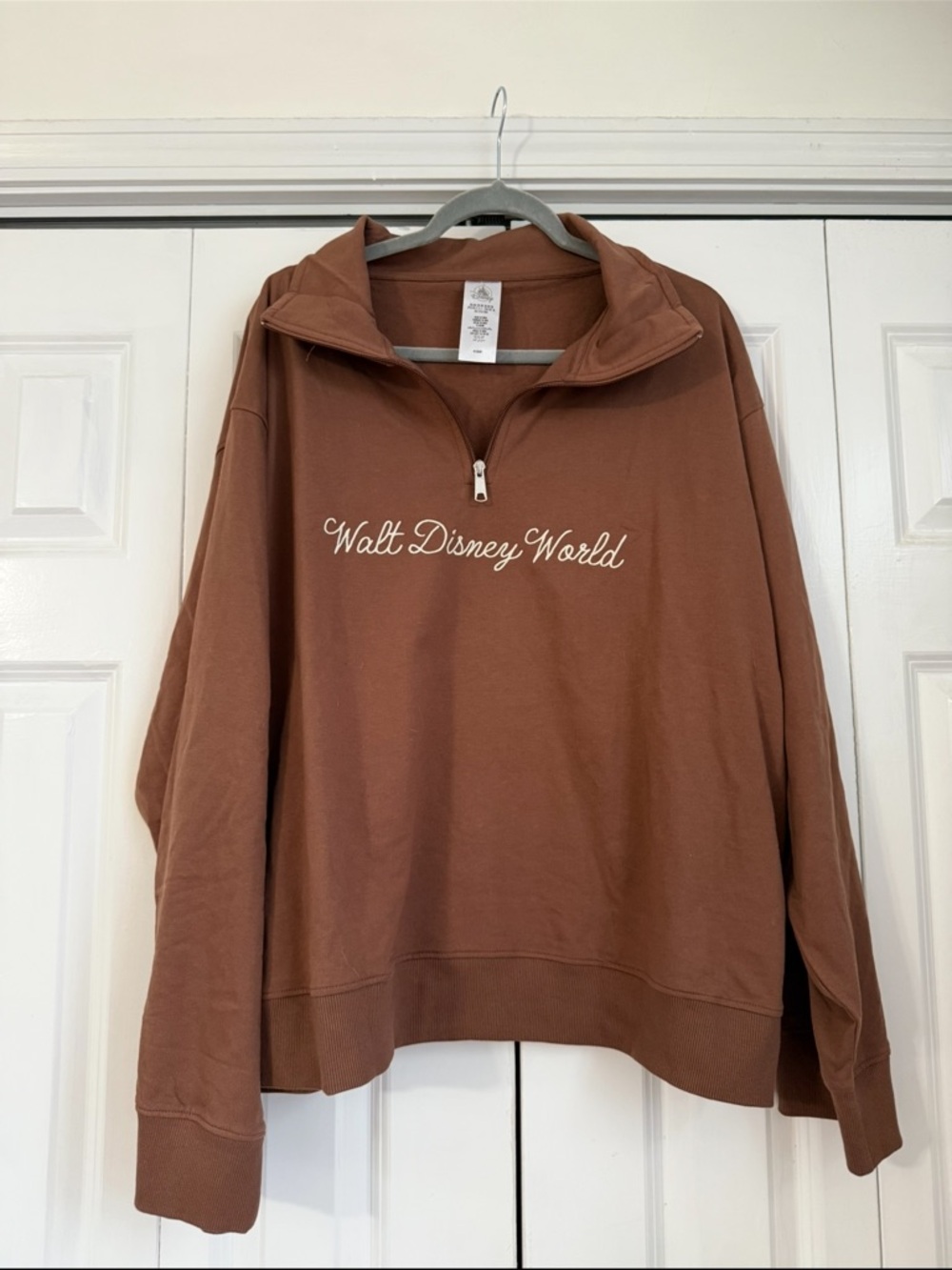 Disney world sweatshirt
